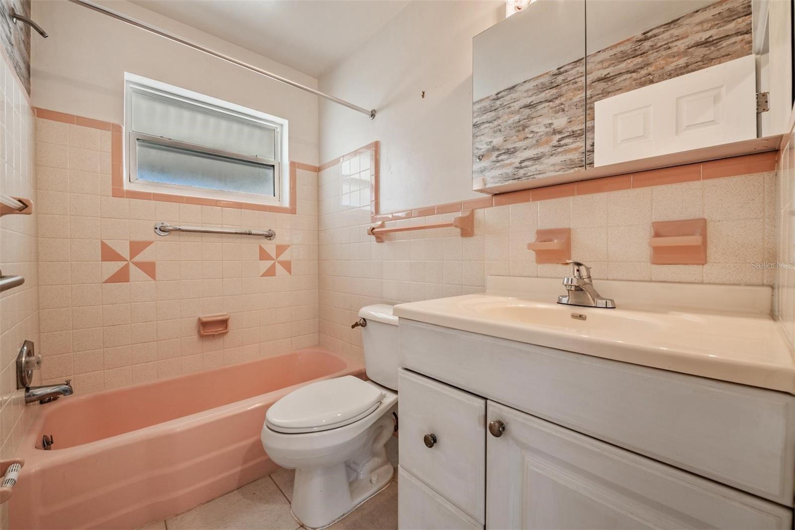 WHITE WOOD TERRACE - Residential