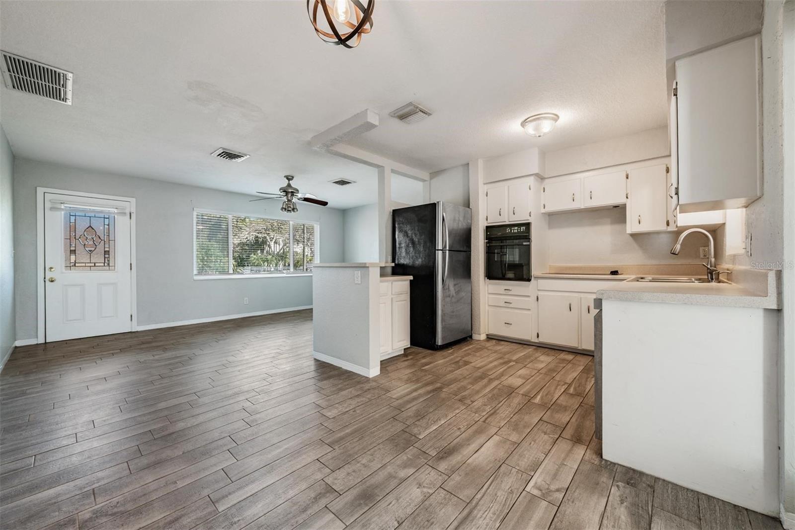 WHITE WOOD TERRACE - Residential