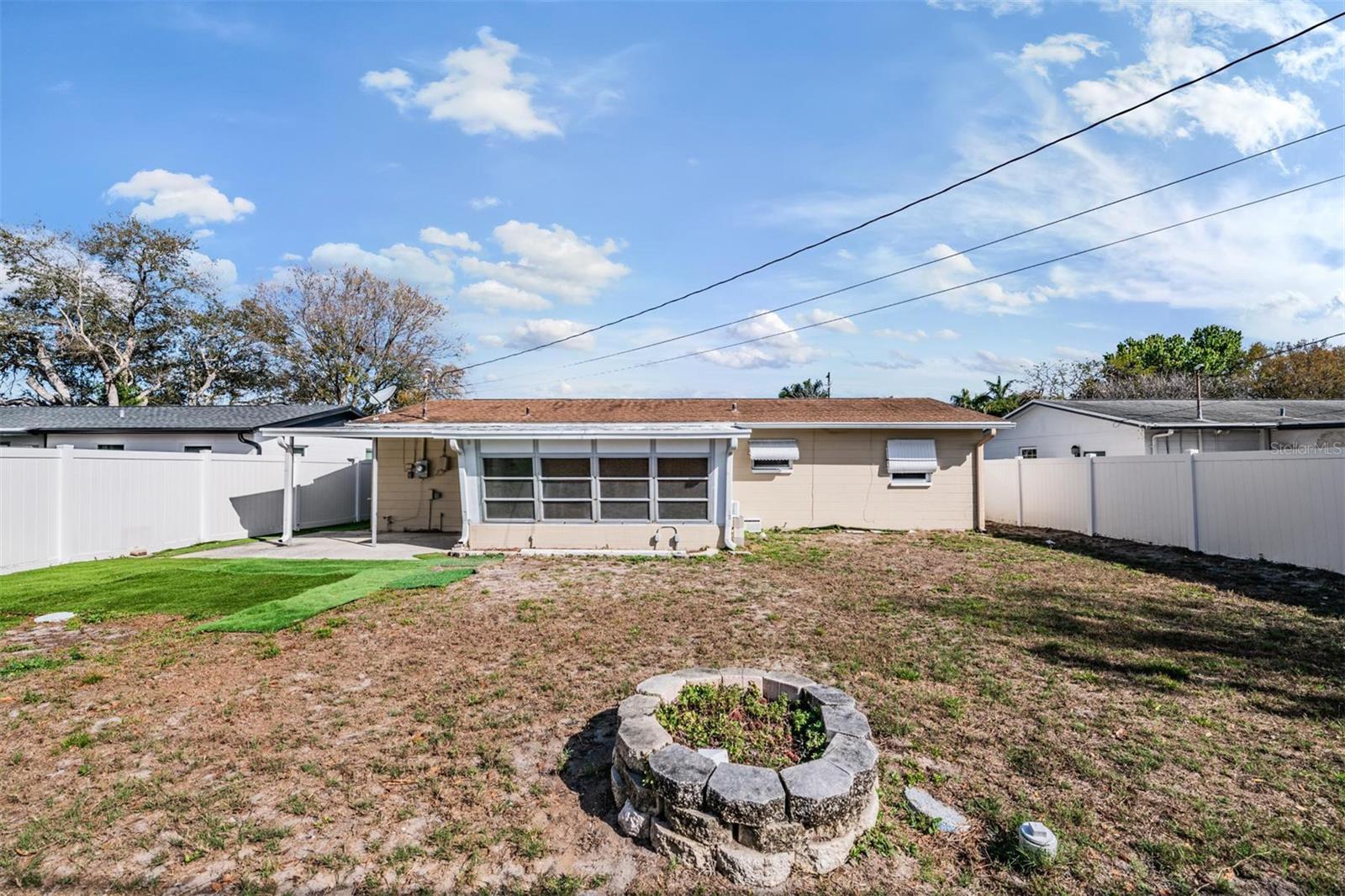 WHITE WOOD TERRACE - Residential