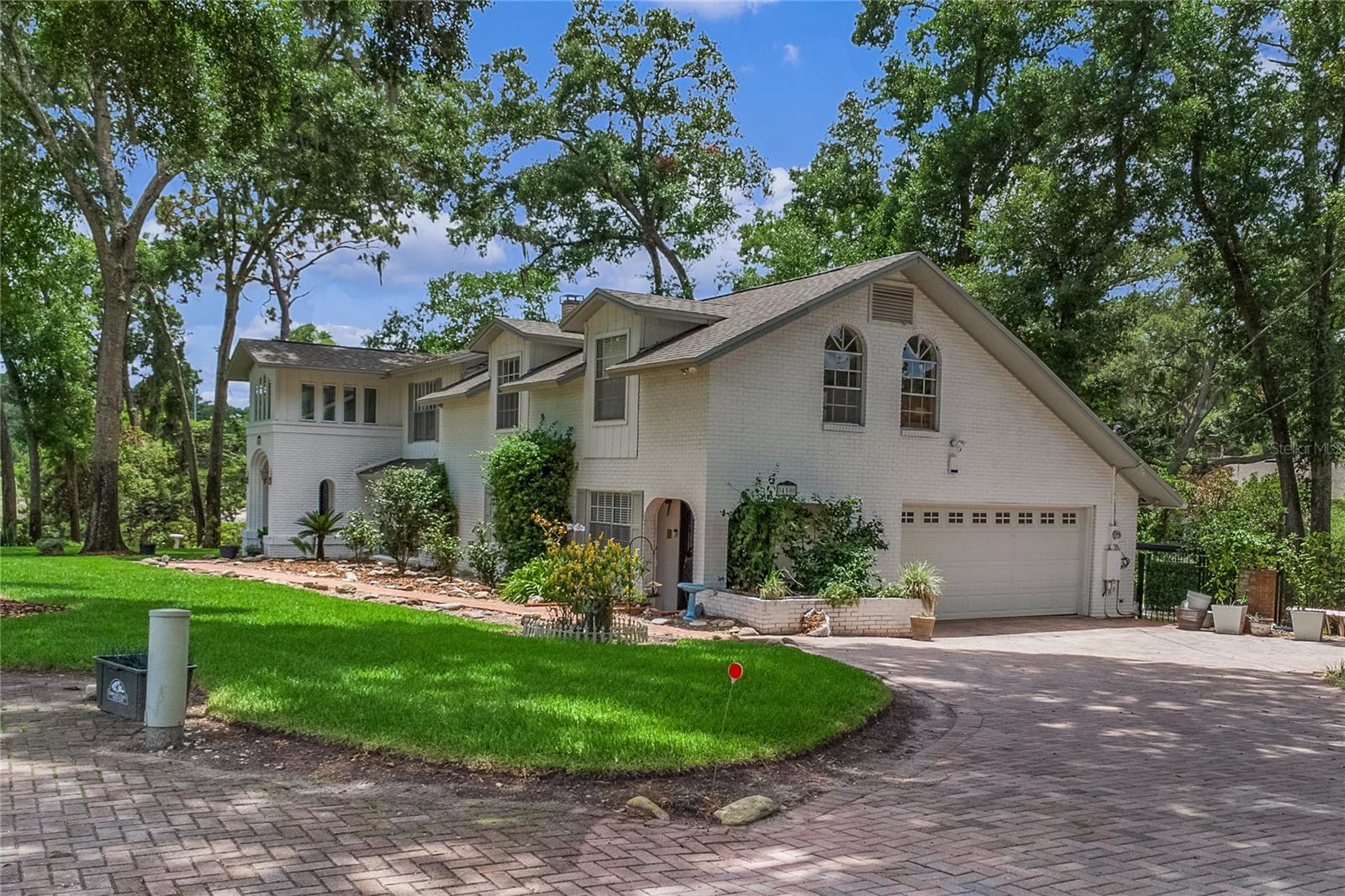 450 ANDREWS DRIVE