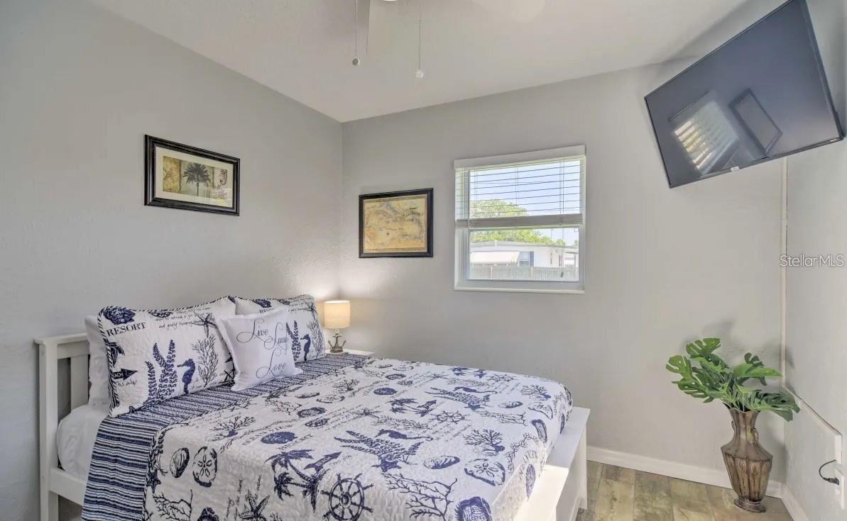 ANGLERS ACRES - Residential