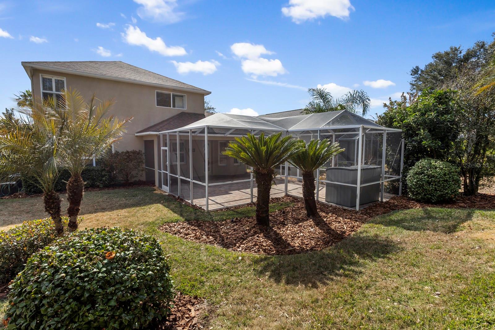 RIVER HILLS COUNTRY CLUB PARCE - Residential