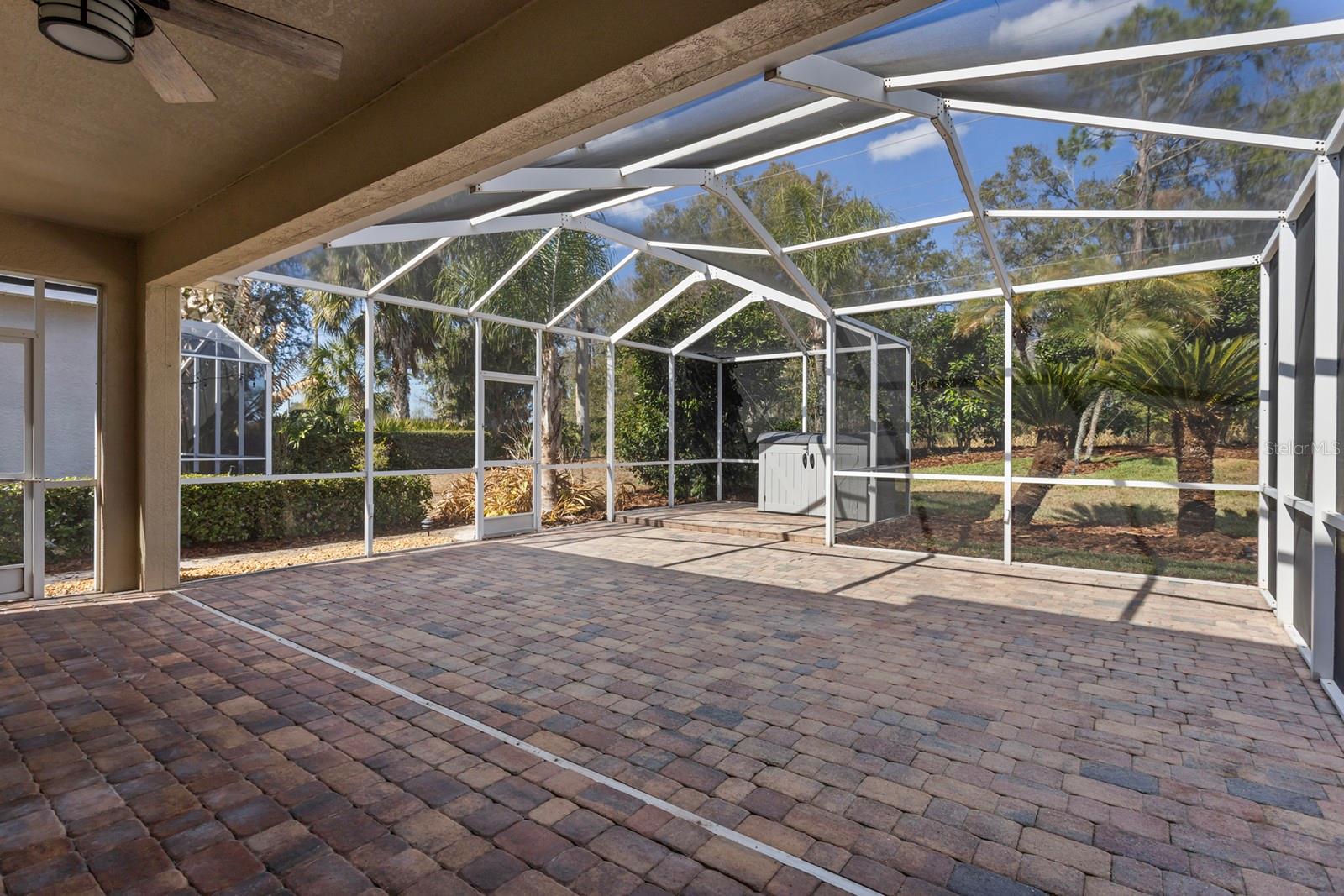 RIVER HILLS COUNTRY CLUB PARCE - Residential