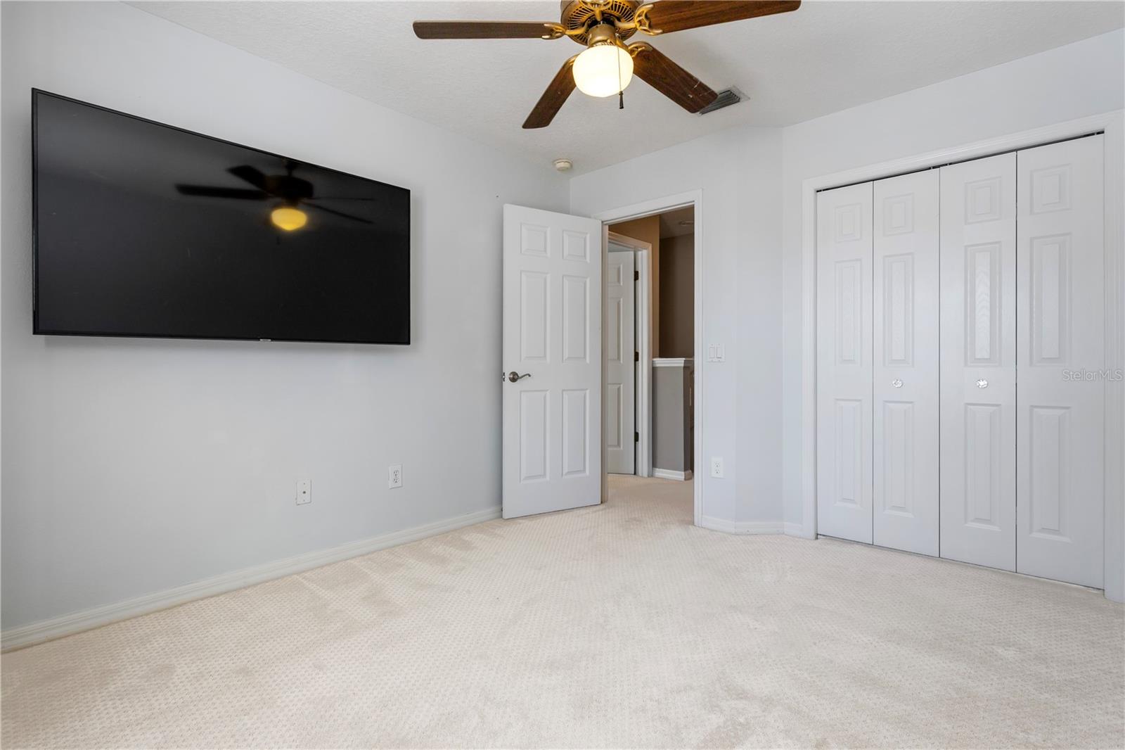 RIVER HILLS COUNTRY CLUB PARCE - Residential