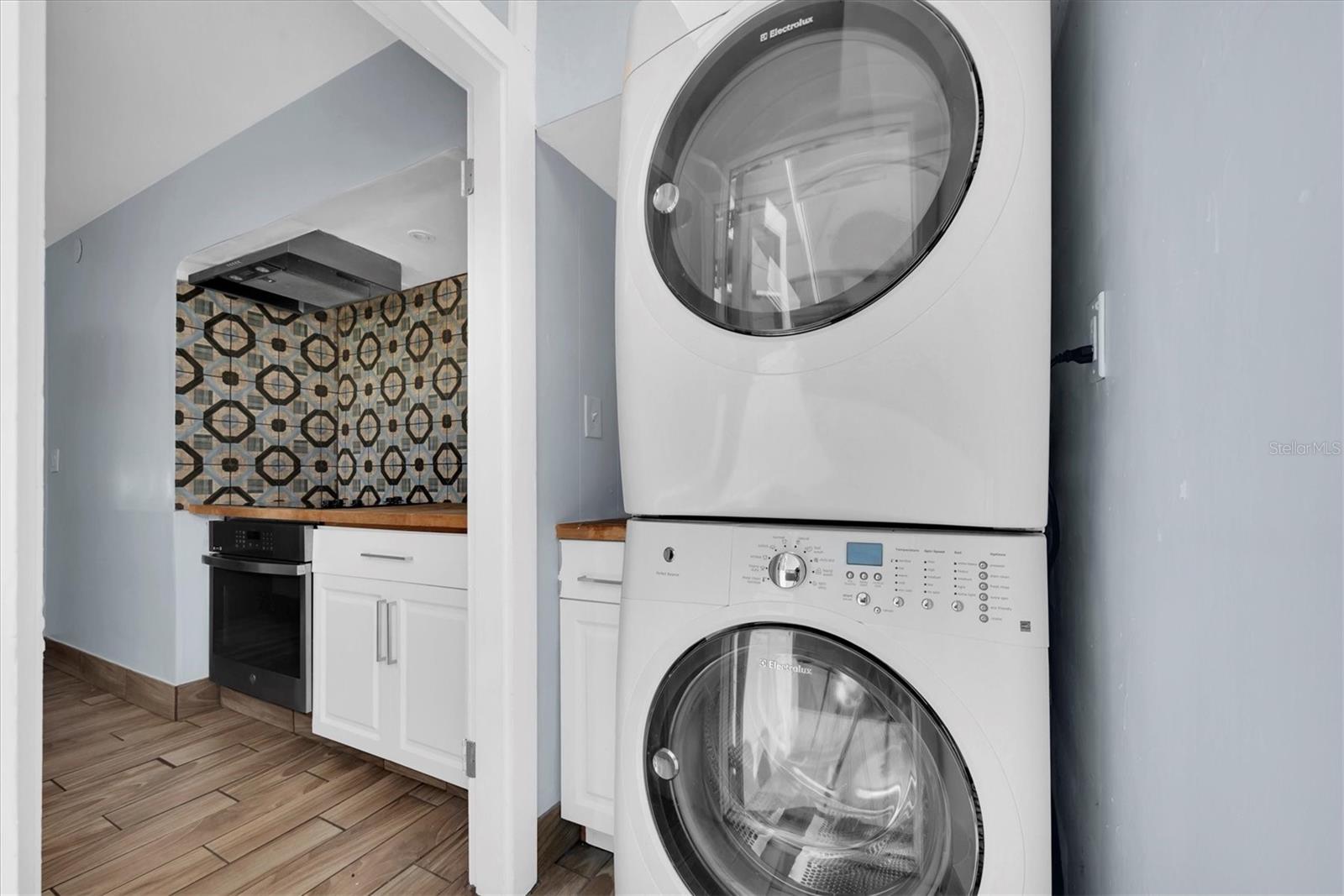 MELROSE SUB - Residential Lease