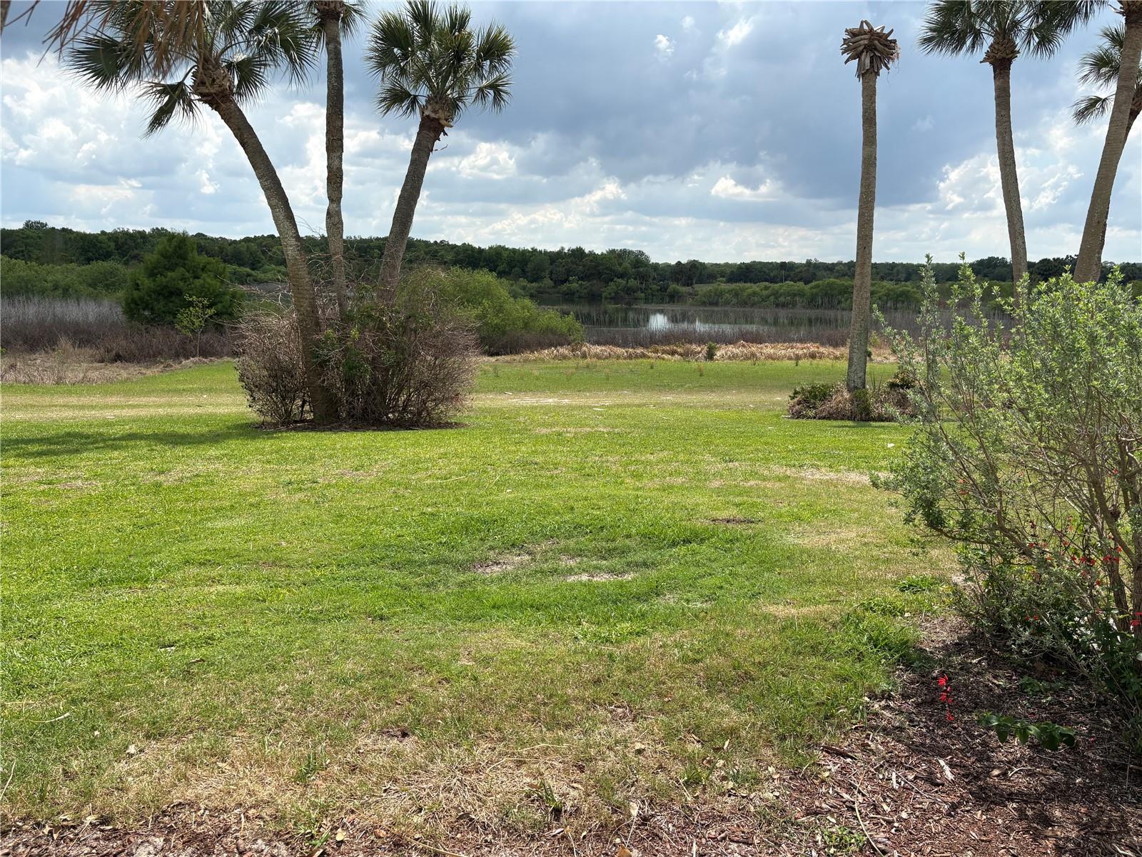 ERROL CLUB VILLAS CONDOMINIUMS 4 - Residential