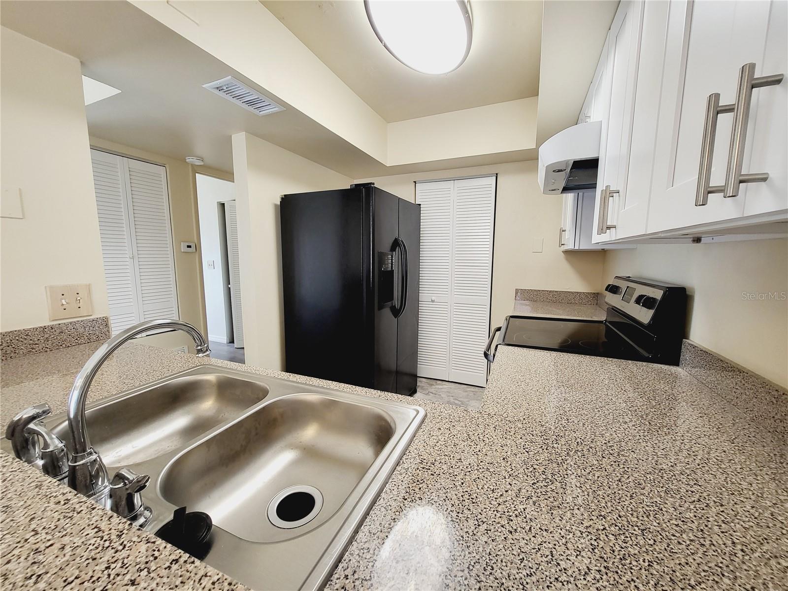 LEMON TREE CONDO SEC 02A - Residential