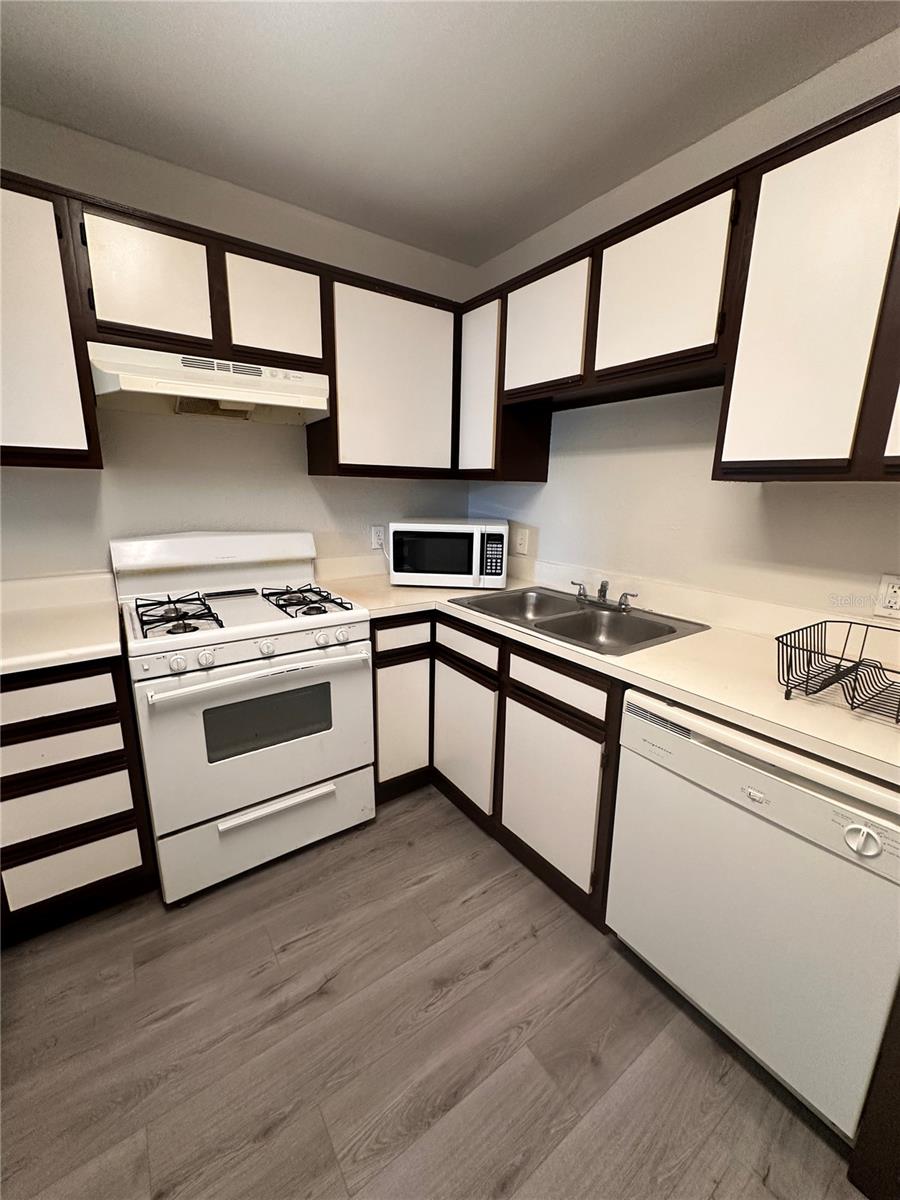 HAMMOCK TRAILS - Residential Lease