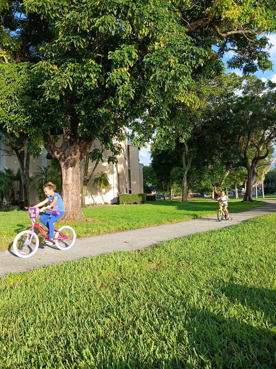 HAMMOCK TRAILS - Residential Lease