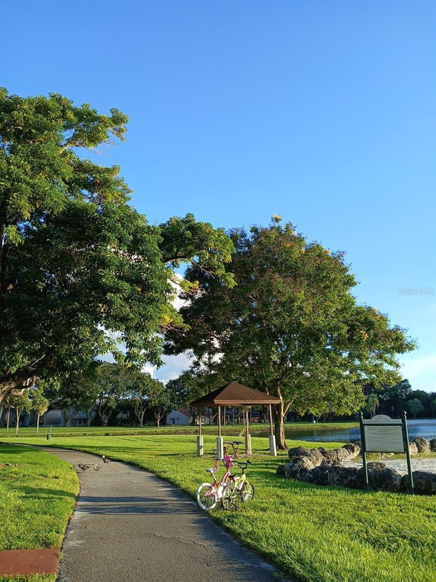 HAMMOCK TRAILS - Residential Lease