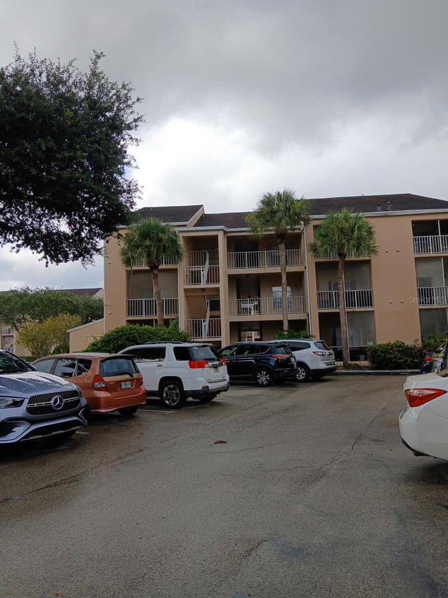 HAMMOCK TRAILS - Residential Lease