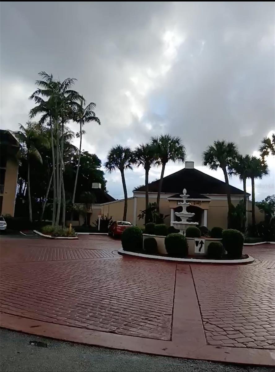 HAMMOCK TRAILS - Residential Lease