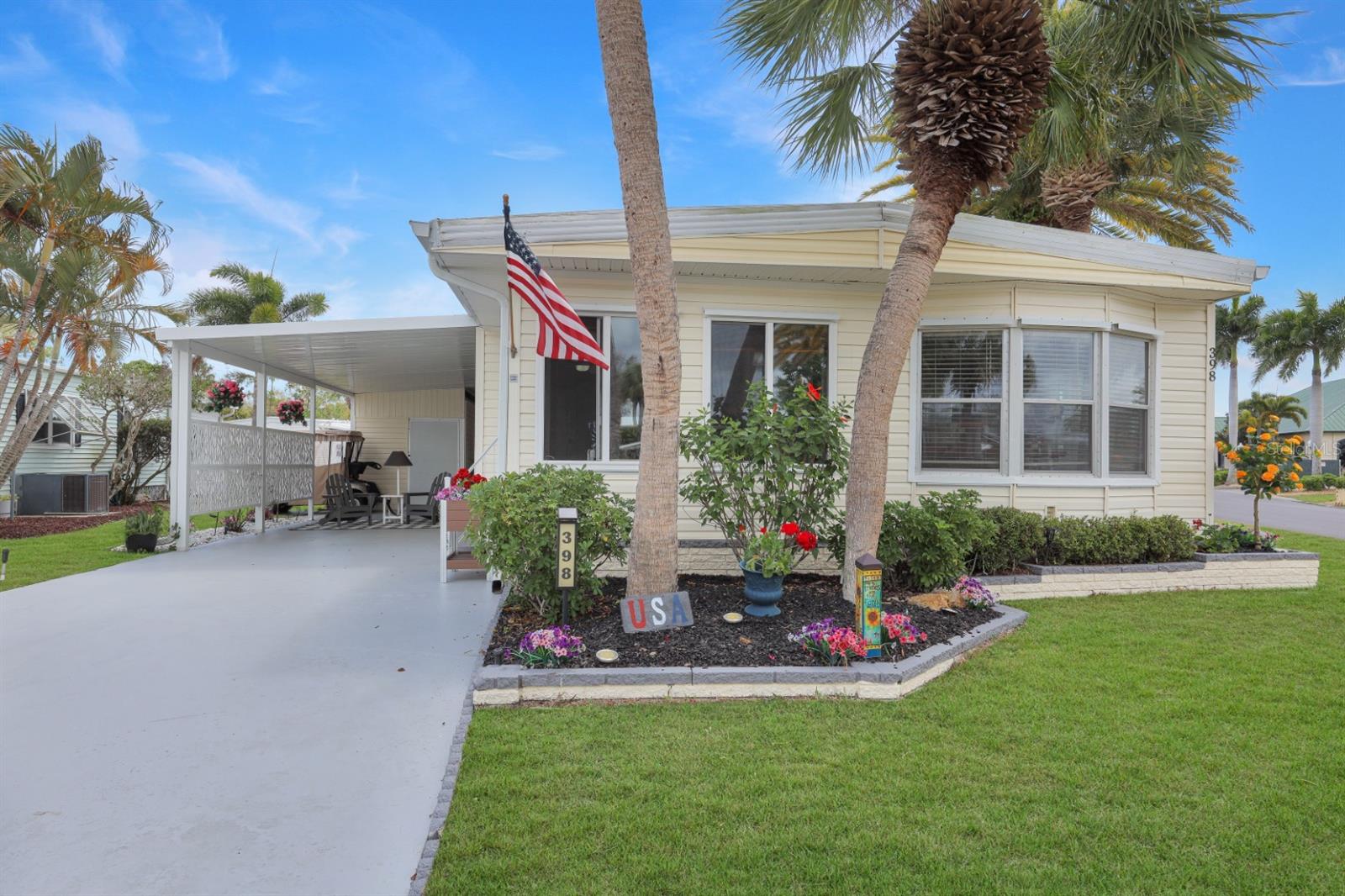 MAPLE LEAF ESTATES - Residential