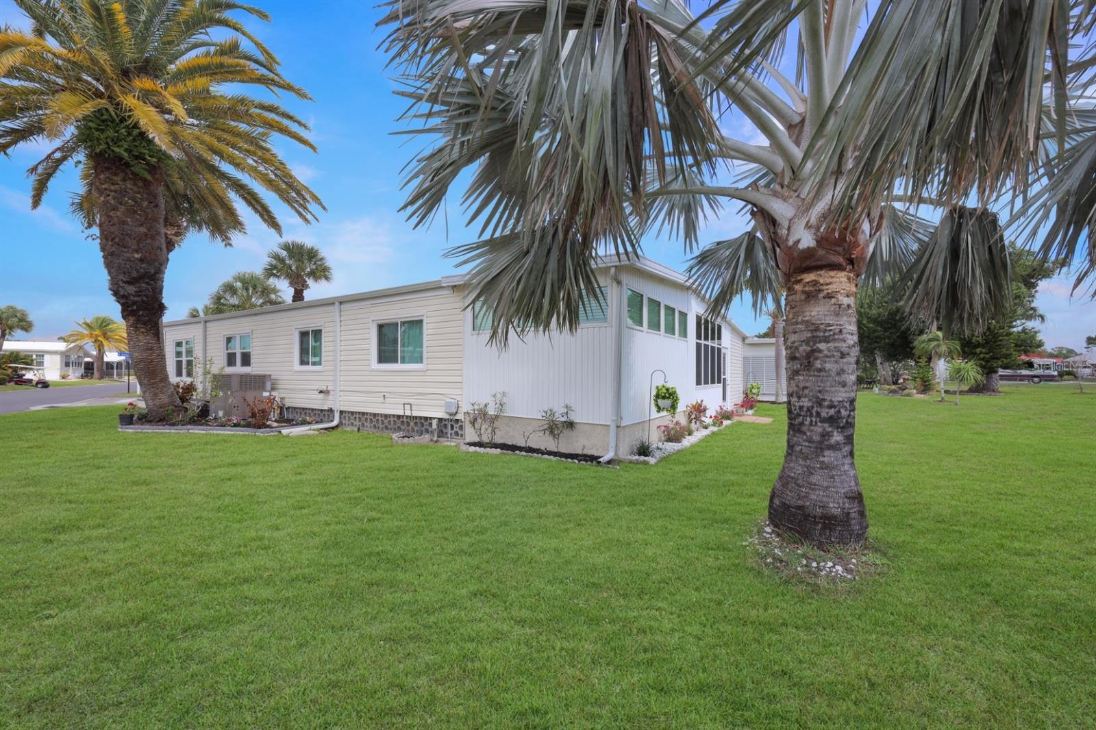 MAPLE LEAF ESTATES - Residential