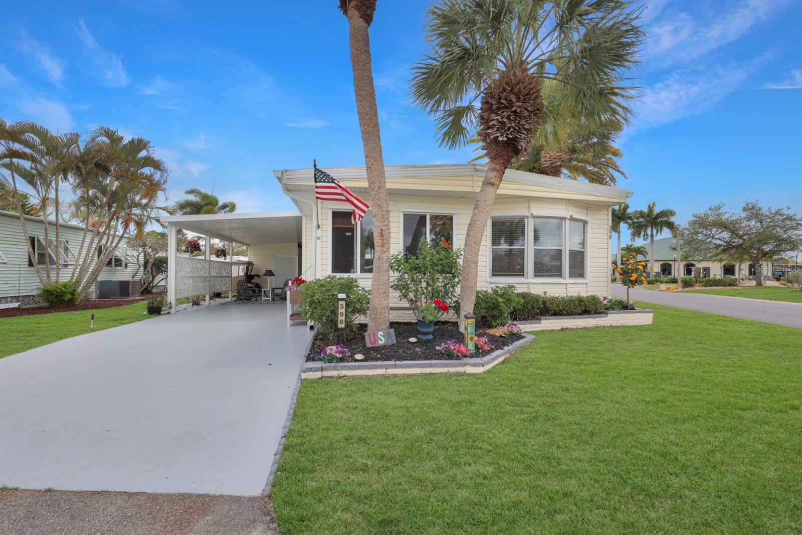 MAPLE LEAF ESTATES - Residential