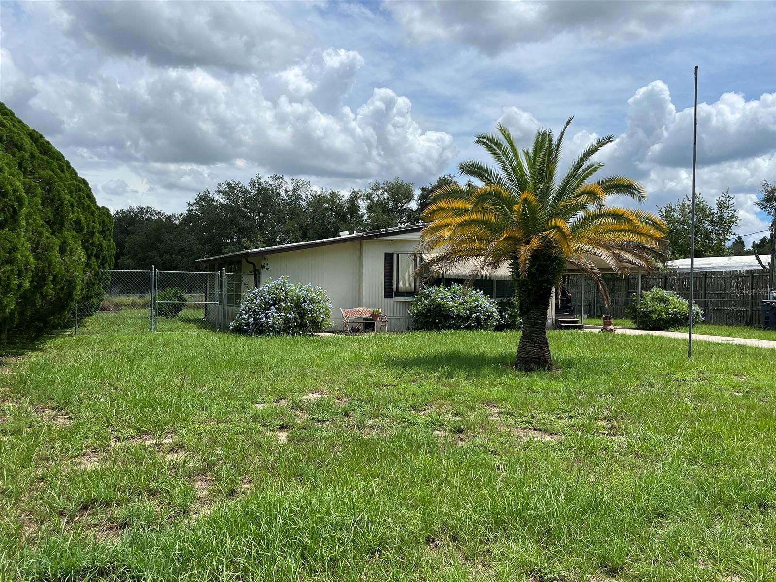 5974 FOXHOLLOW DRIVE