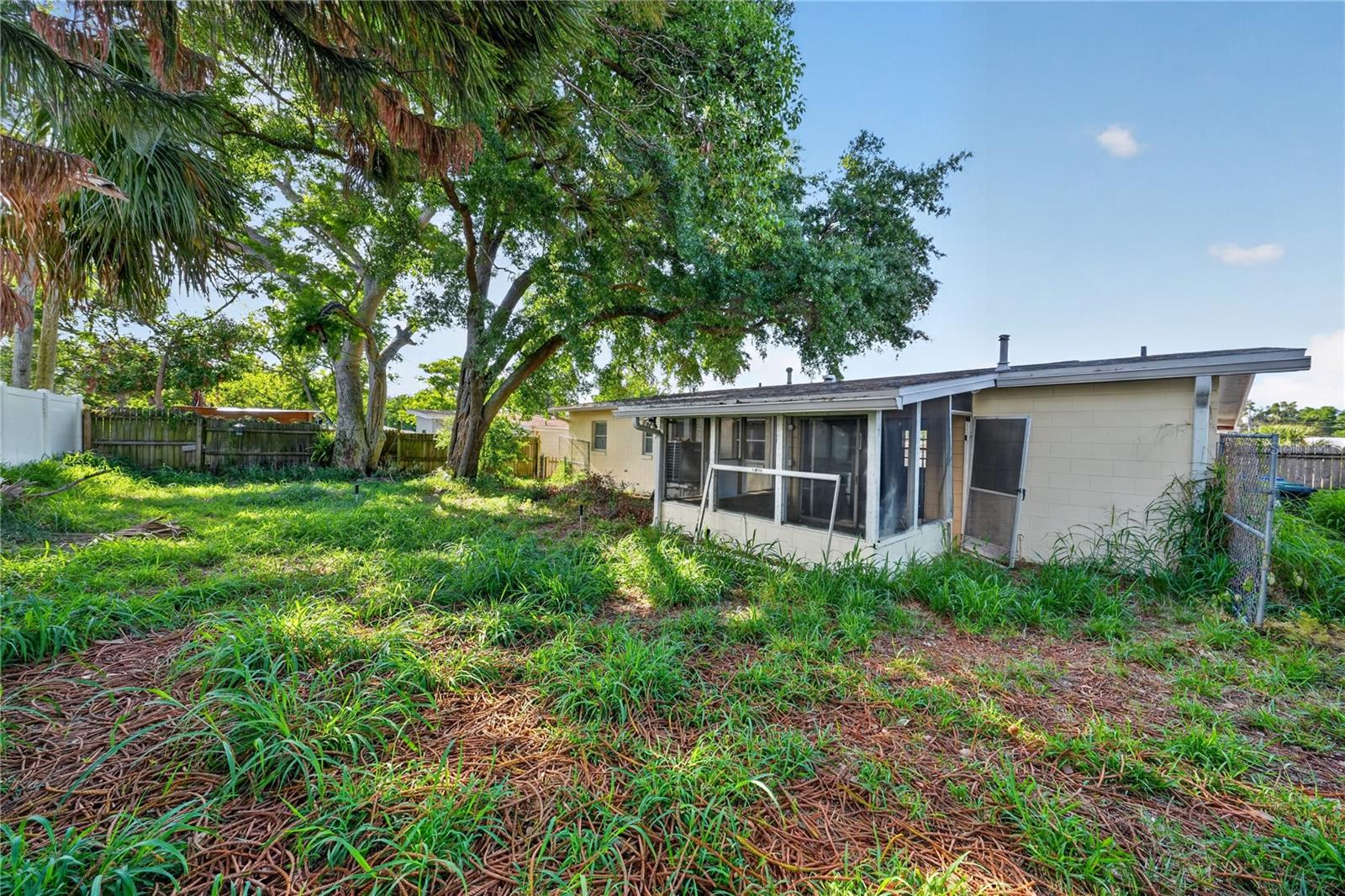 CRESCENT HGTS - Residential