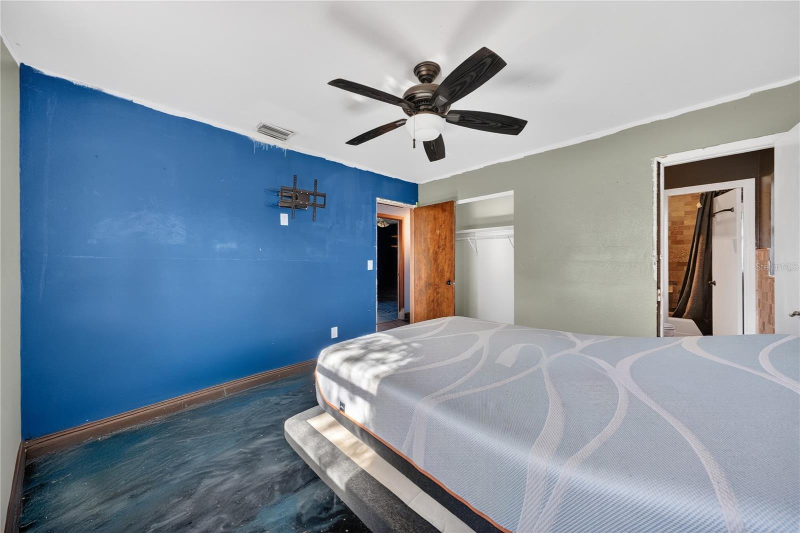CRESCENT HGTS - Residential