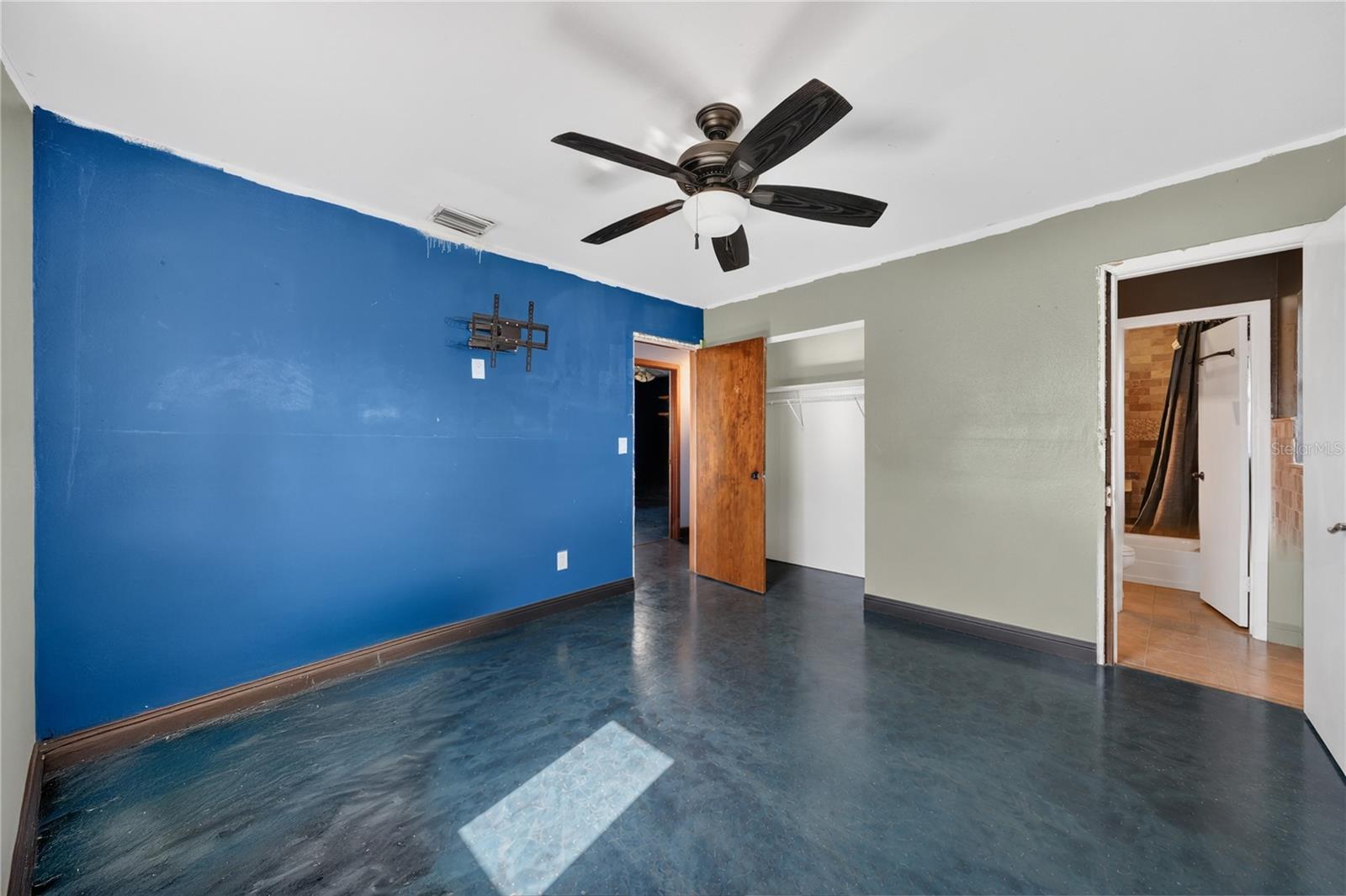 CRESCENT HGTS - Residential
