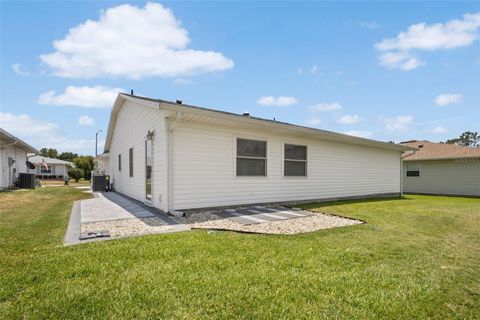 A home in LAKELAND