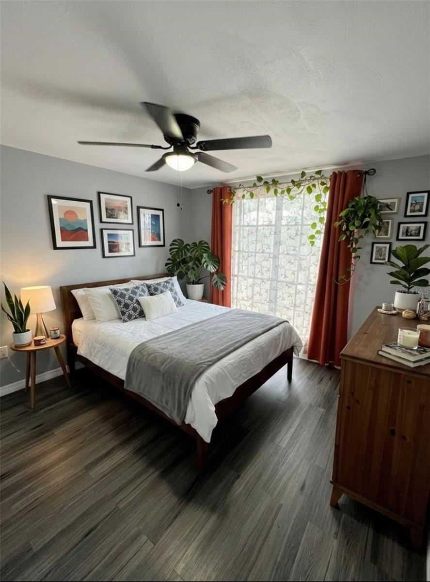 BEACON SQUARE - Residential