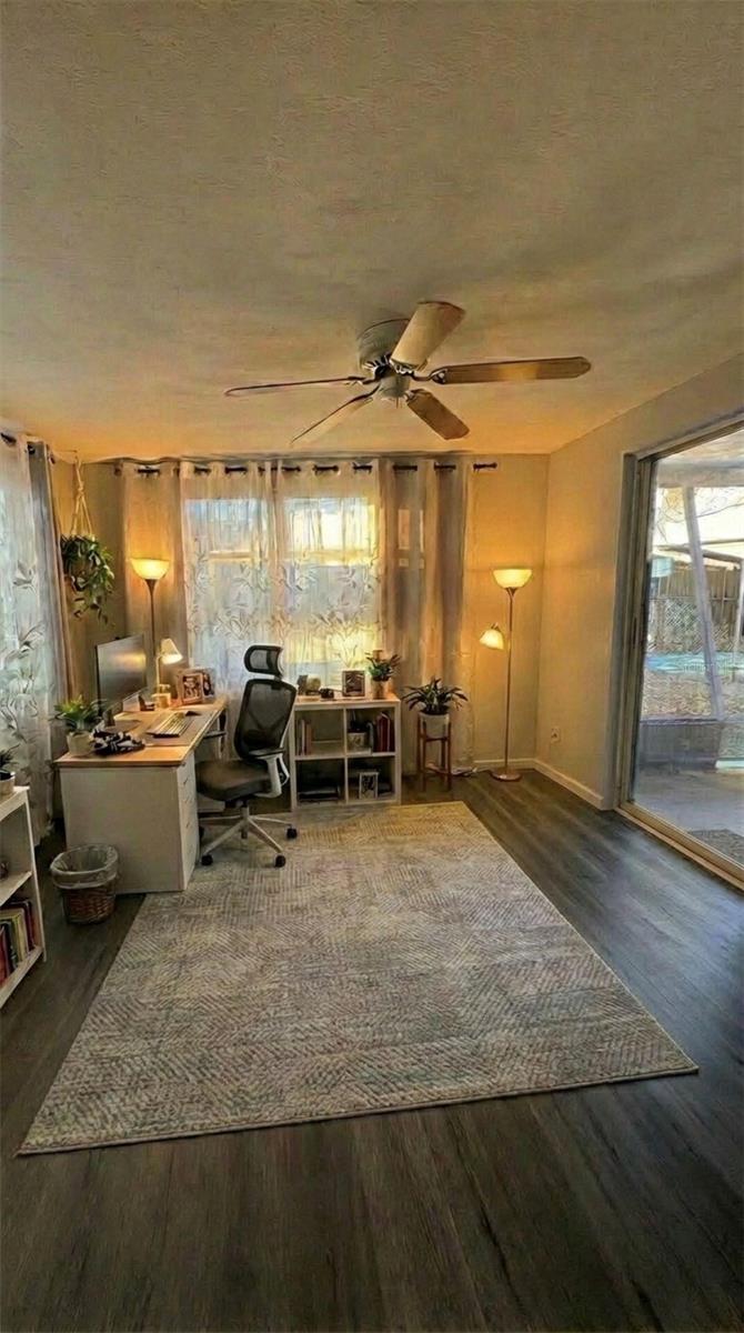 BEACON SQUARE - Residential