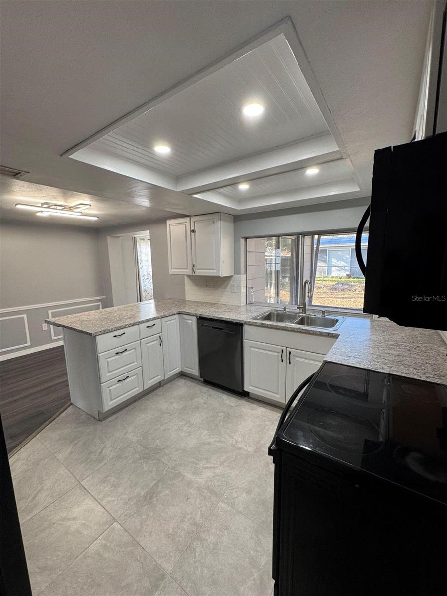 BEACON SQUARE - Residential