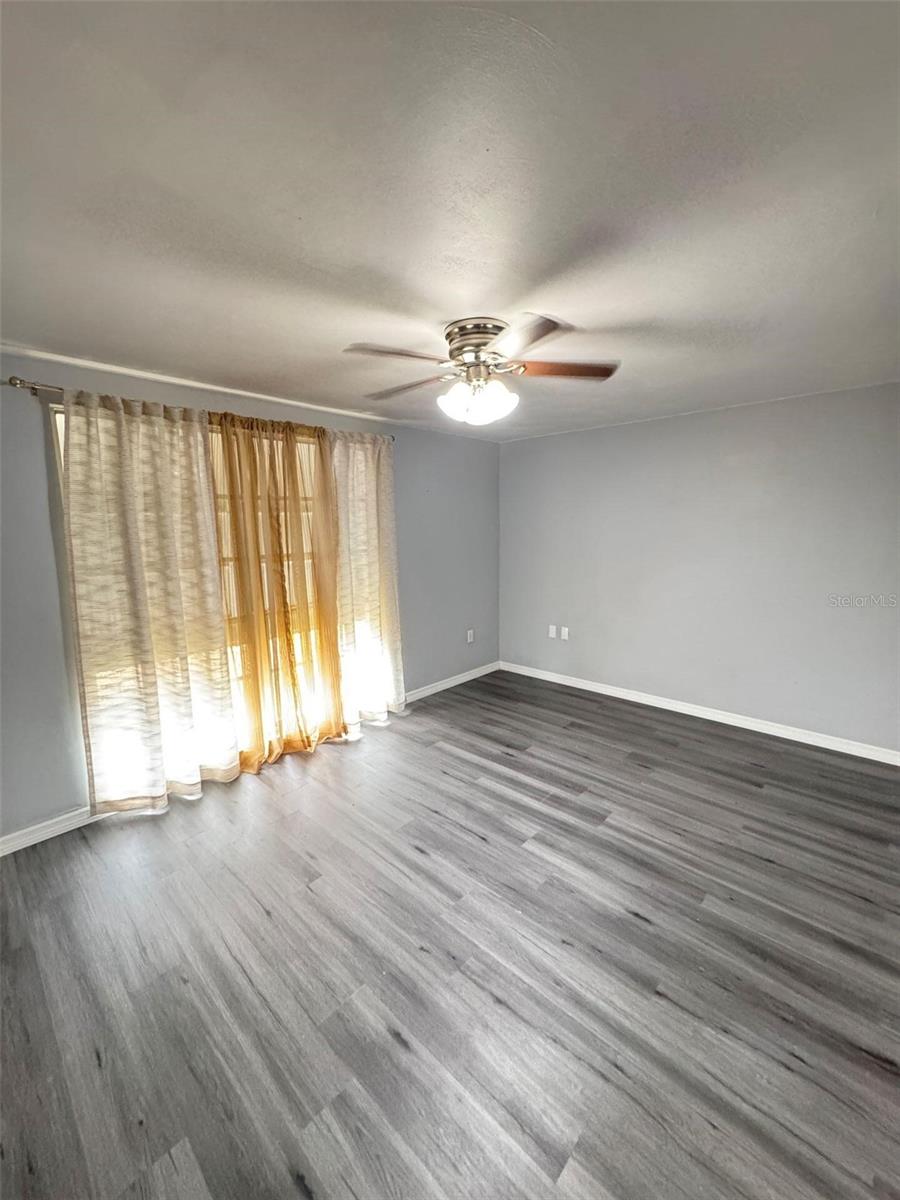 BEACON SQUARE - Residential