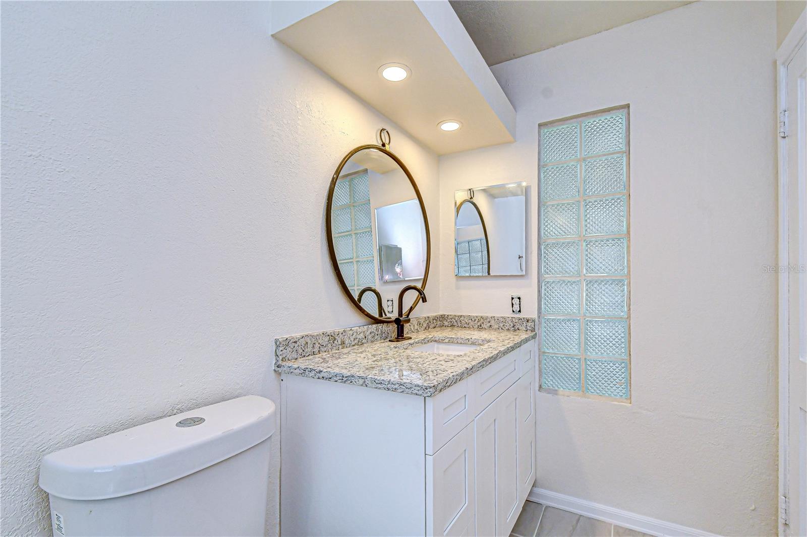 ANITA SUB - Residential Lease