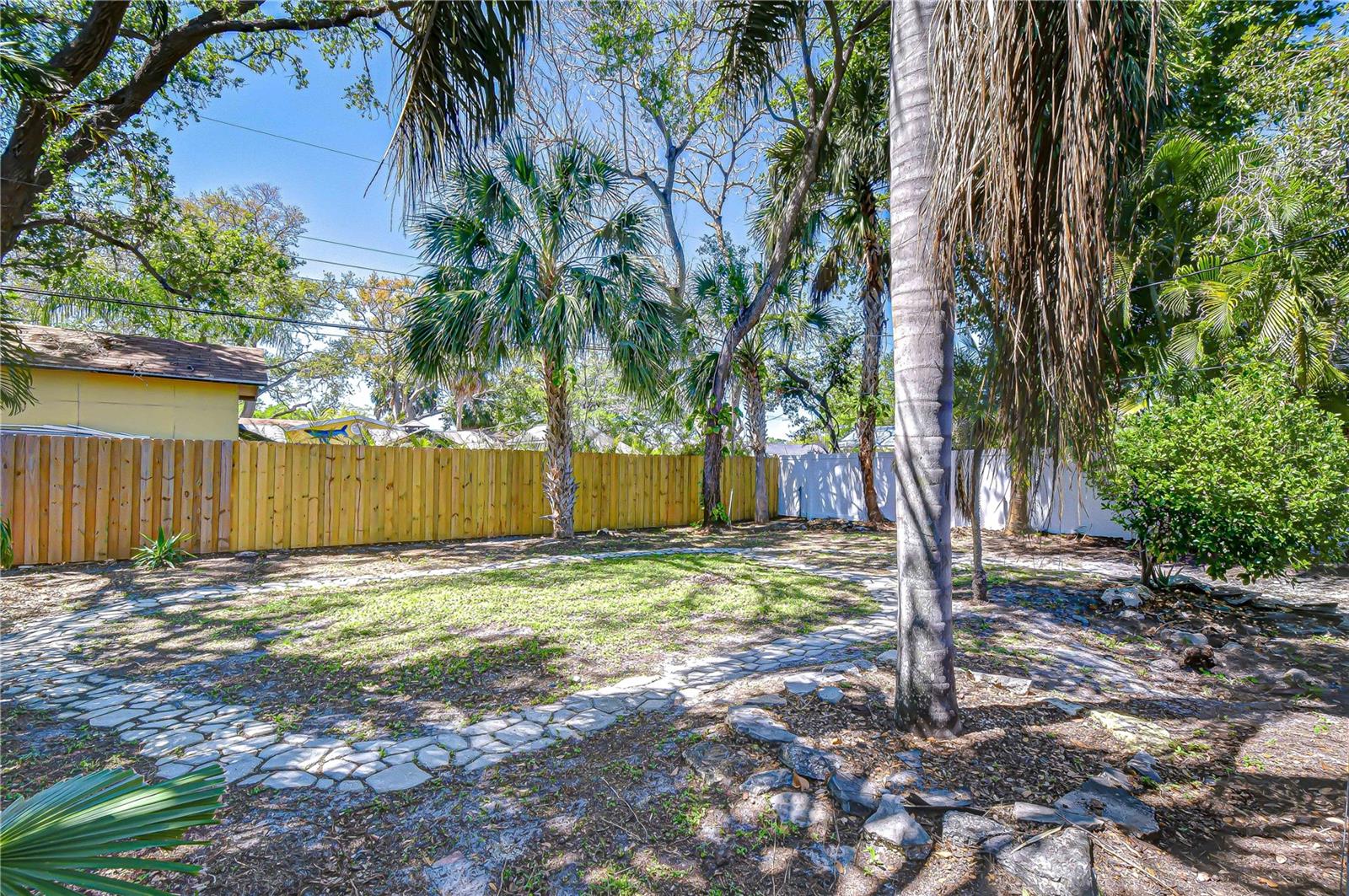 ANITA SUB - Residential Lease