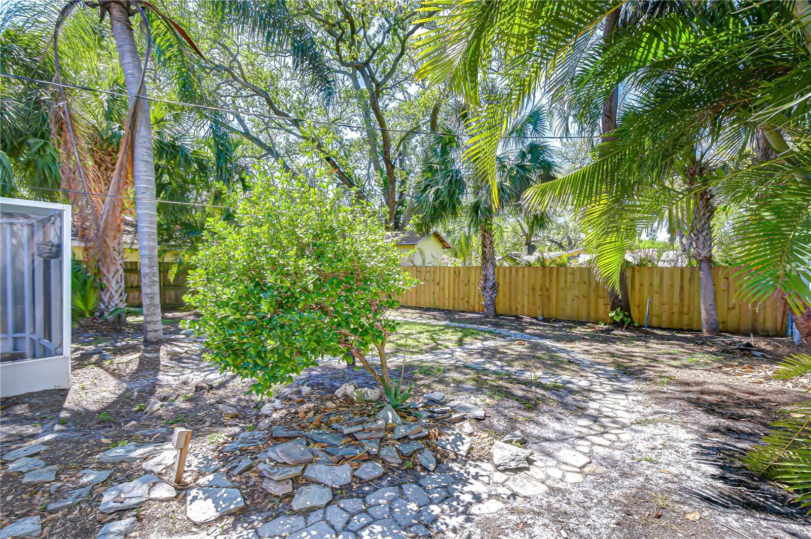 ANITA SUB - Residential Lease