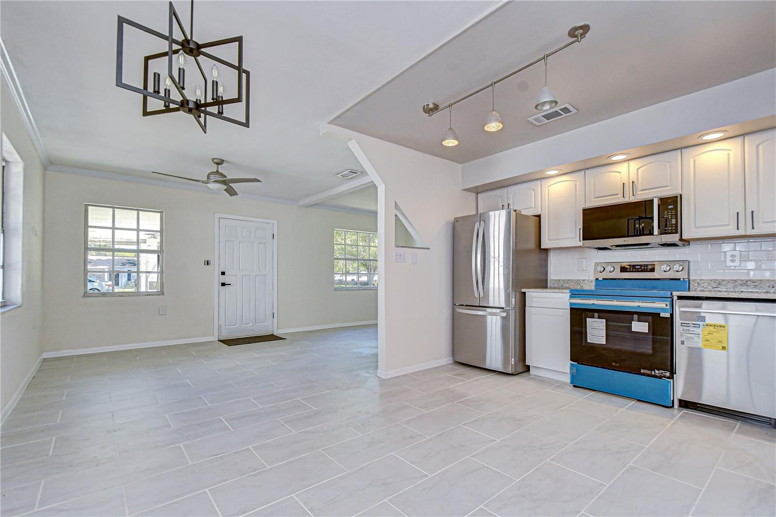 ANITA SUB - Residential Lease