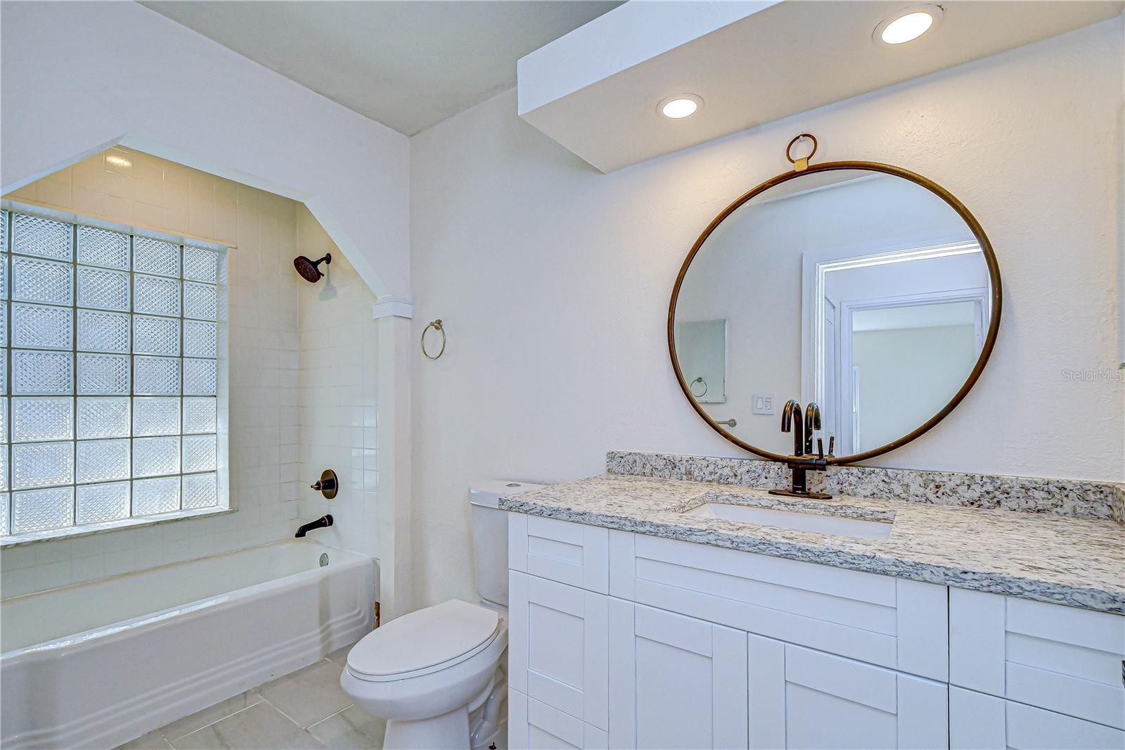 ANITA SUB - Residential Lease