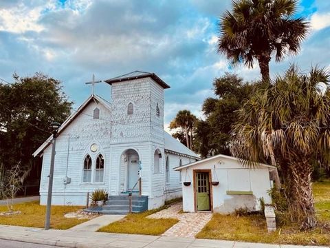 519 WASHINGTON STREET NEW SMYRNA BEACH FL 32168