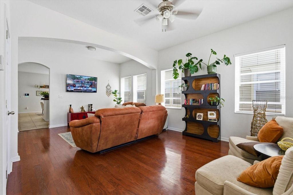 Photo of 1808 E Columbus Drive #2, Tampa, FL 33605 (MLS # TB8445207)