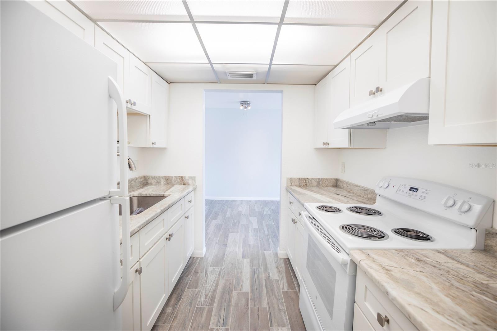 ST PETERSBURG BEACH NORTH UNIT 4 - Residential Lease