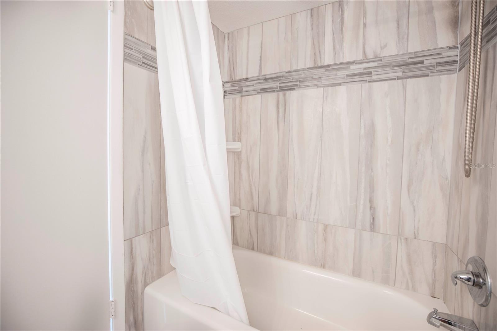 ST PETERSBURG BEACH NORTH UNIT 4 - Residential Lease