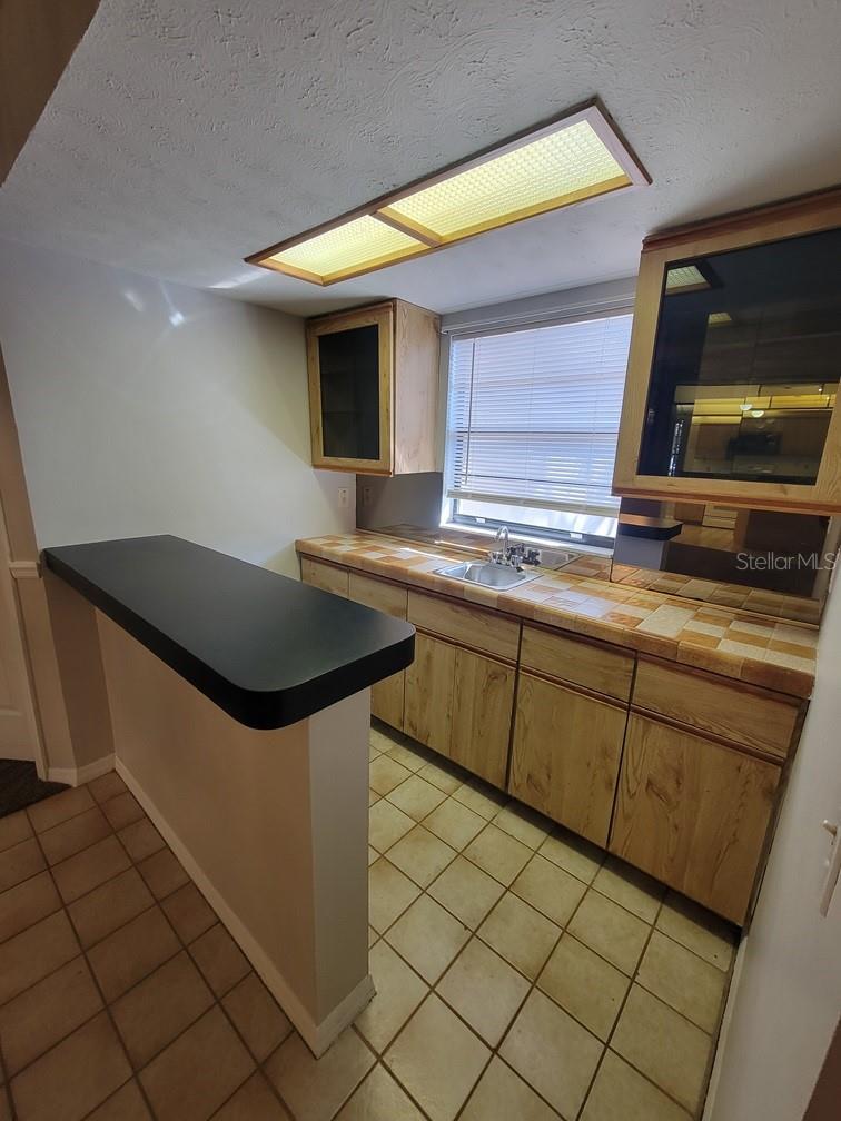 FOREST LAKE ESTATES - Residential Lease