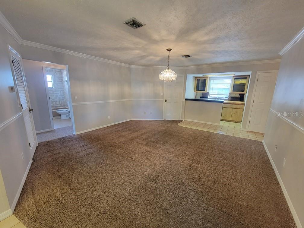 FOREST LAKE ESTATES - Residential Lease