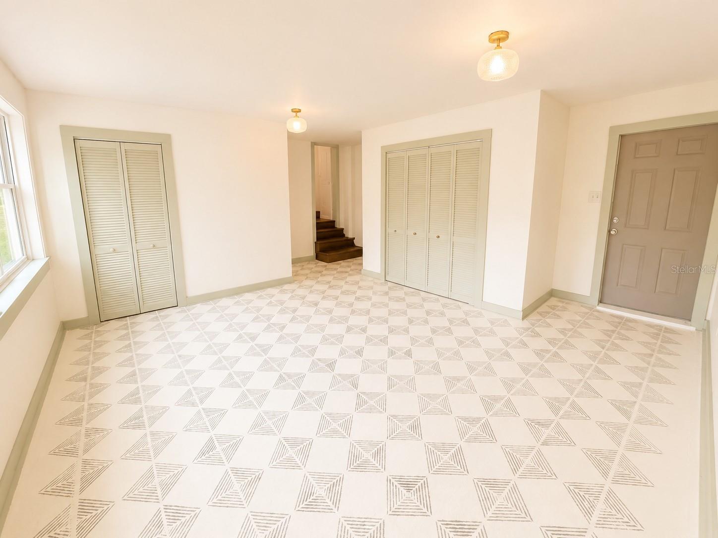 ELLICHS - Residential