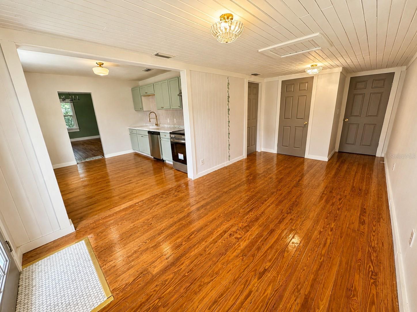 ELLICHS - Residential
