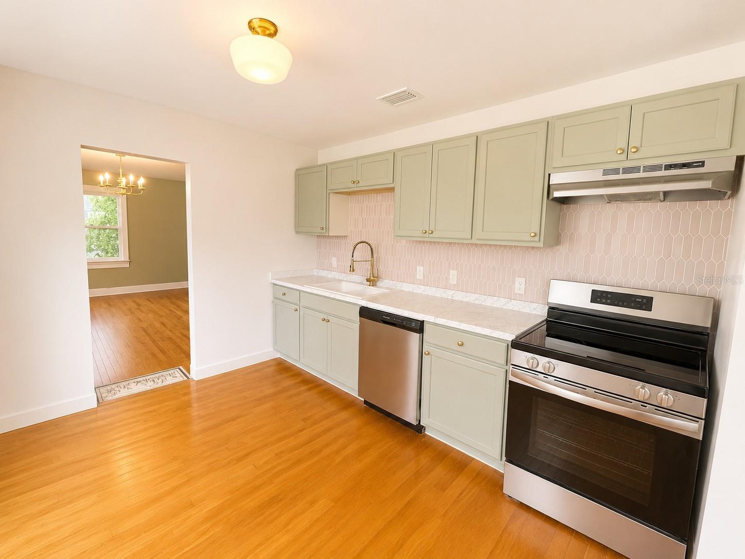 ELLICHS - Residential