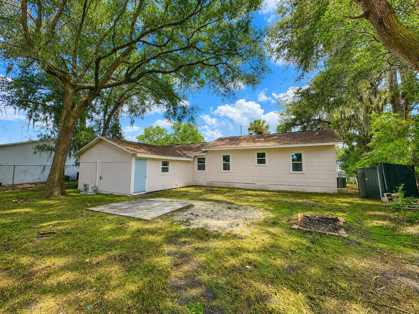 ELLICHS - Residential