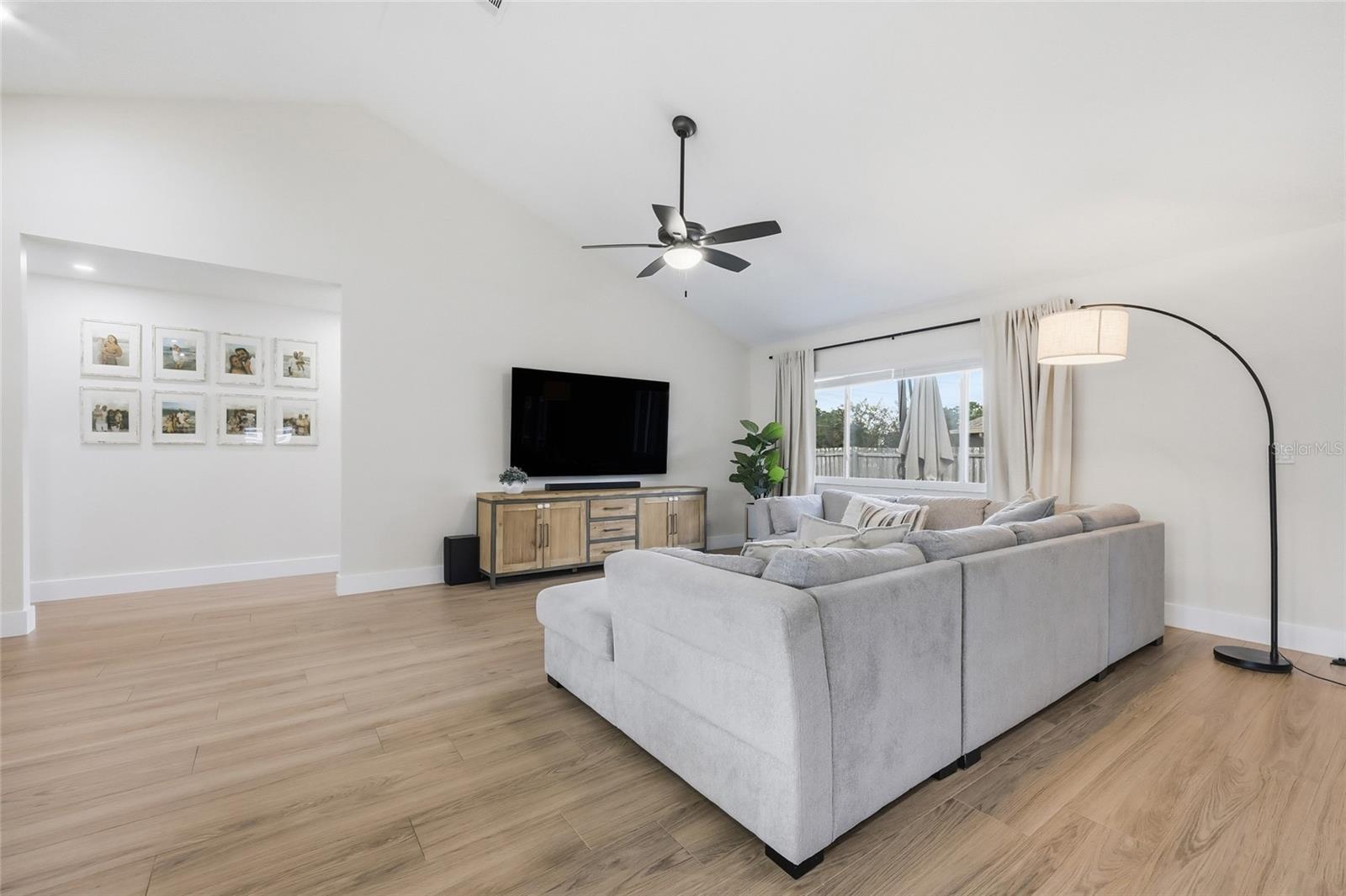 TIBERON HILLS PH 3 - Residential