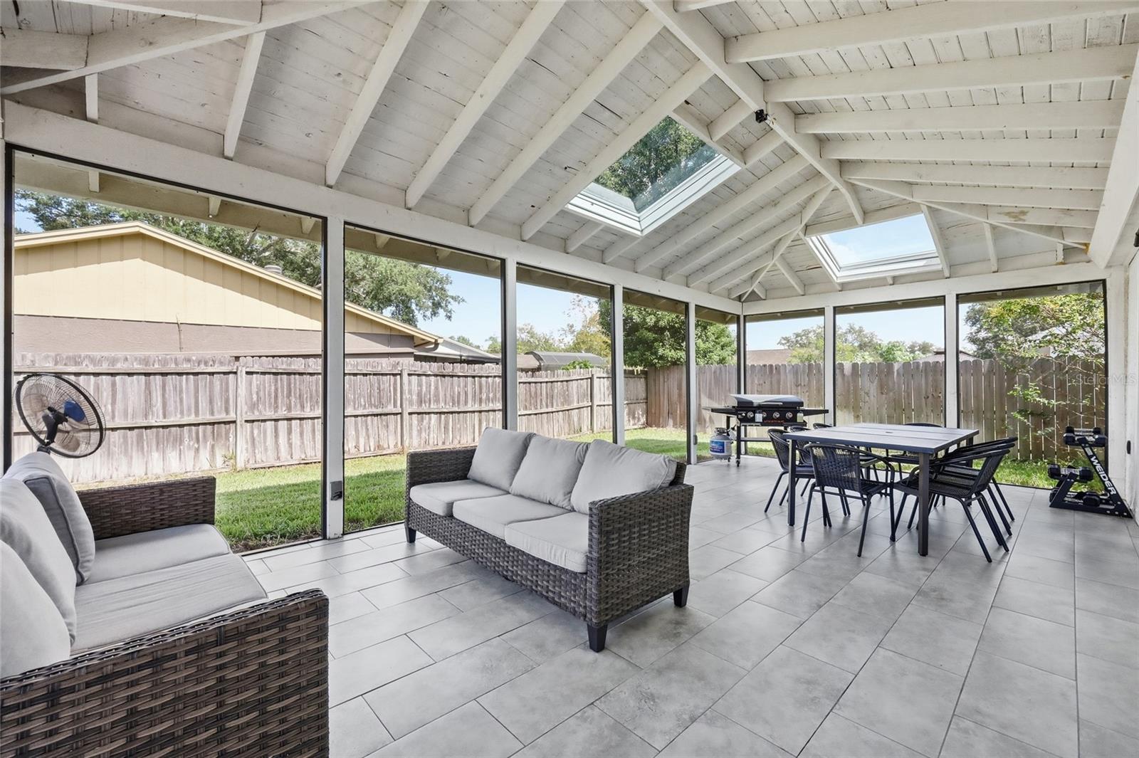 TIBERON HILLS PH 3 - Residential