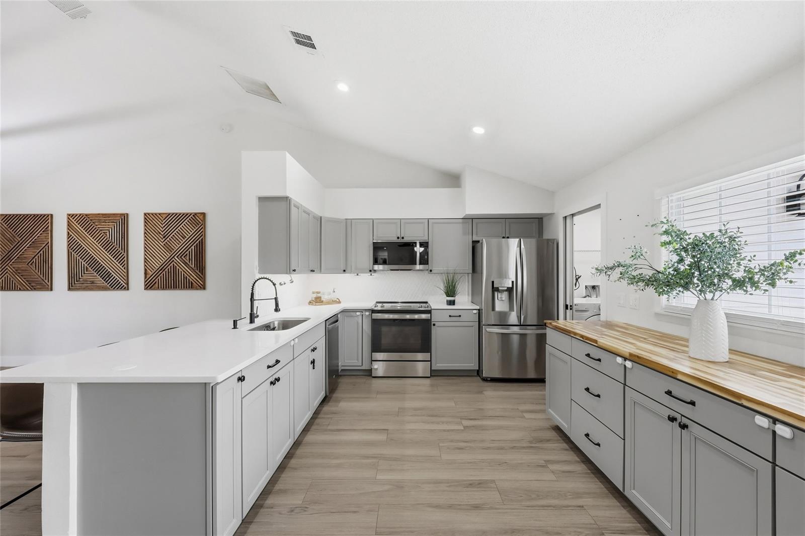 TIBERON HILLS PH 3 - Residential