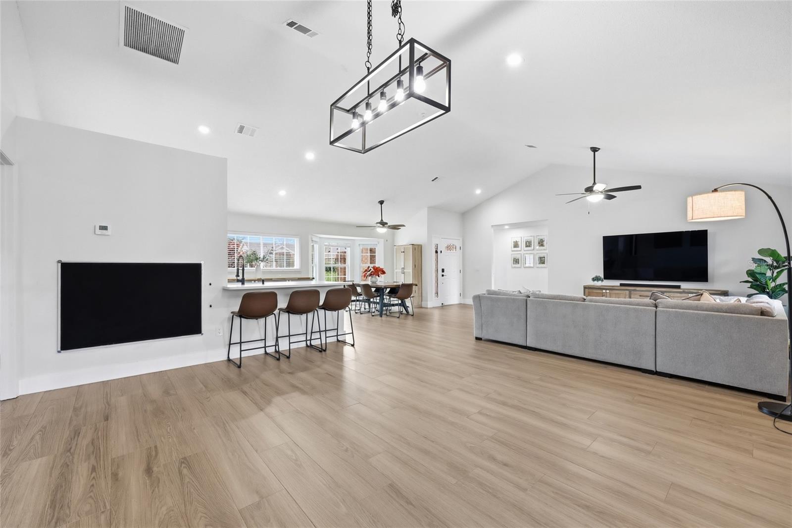 TIBERON HILLS PH 3 - Residential