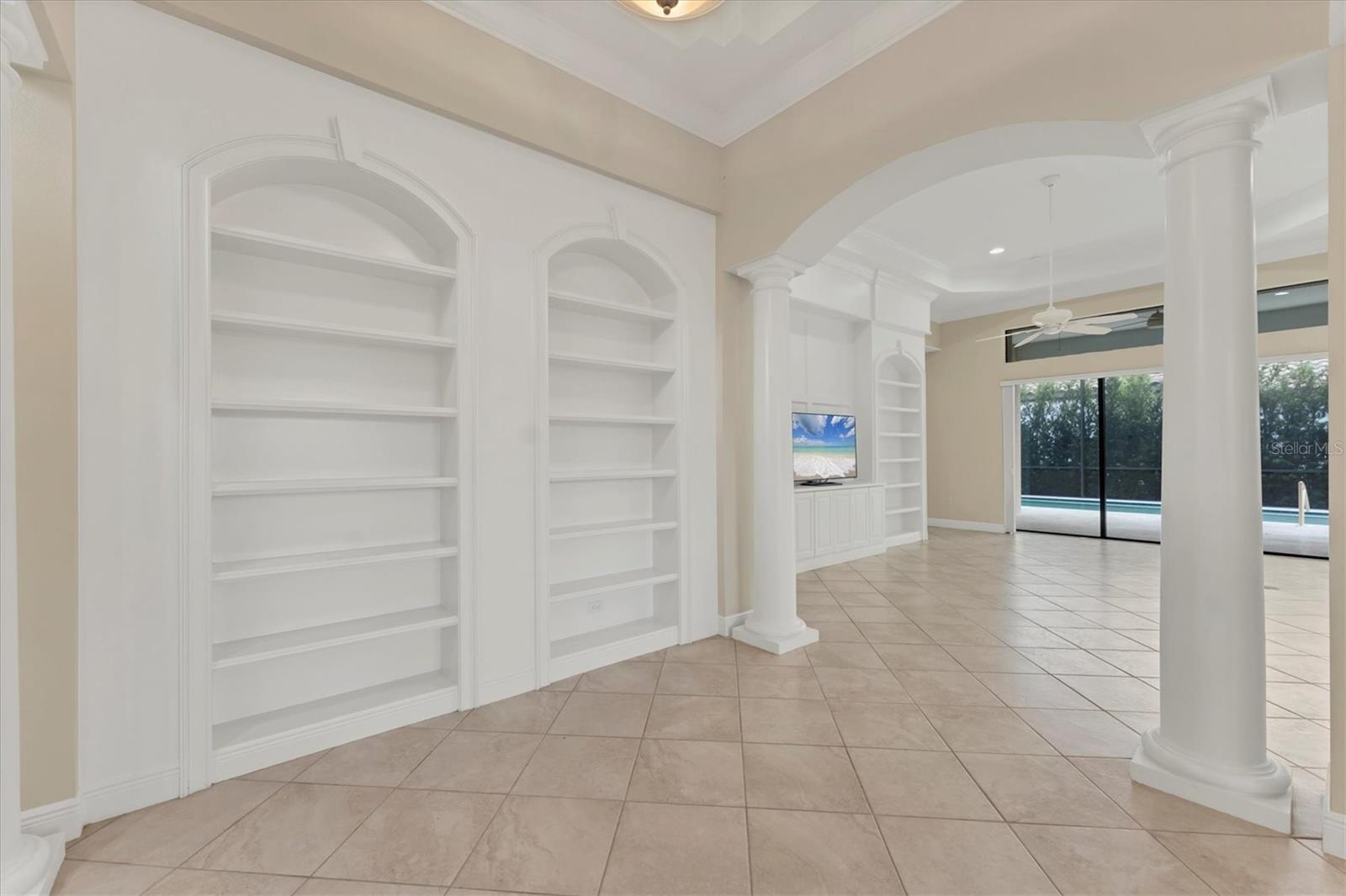 COUNTRY CLUB EAST AT LAKEWOOD RANCH - Residential