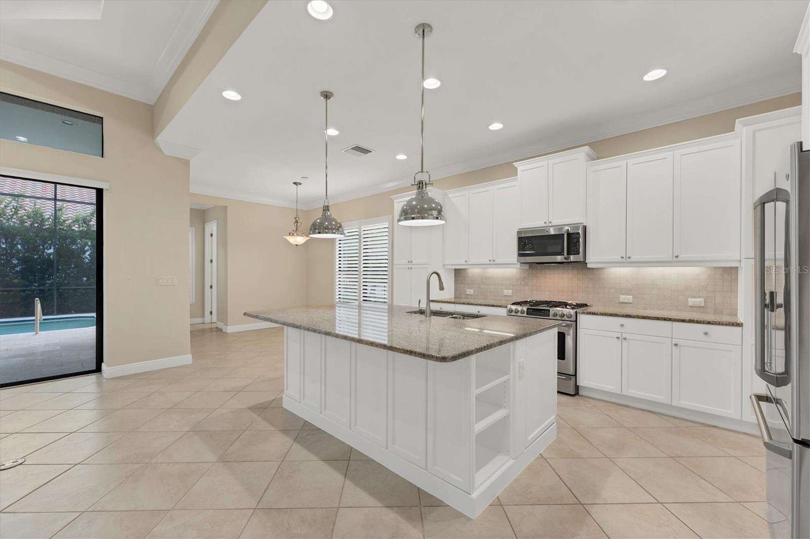 COUNTRY CLUB EAST AT LAKEWOOD RANCH - Residential
