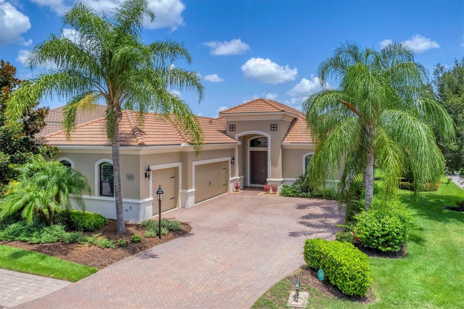 COUNTRY CLUB EAST AT LAKEWOOD RANCH - Residential
